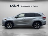 Used 2017 Toyota Highlander Limited Platinum image 4