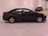 Used 2012 Toyota Camry LE image 3