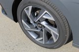 New 2025 Hyundai Elantra SEL image 3