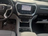 Used 2023 GMC Acadia SLT w/ Preferred Package image 3