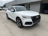 Used 2020 Audi Q5 2.0T Premium w/ Titanium Sport Package image 3