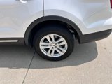 Used 2018 Ford Explorer XLT image 5