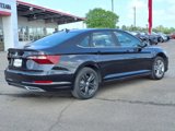 Used 2021 Volkswagen Jetta R-Line image 3