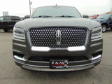 Used 2018 Lincoln Navigator Select image 3