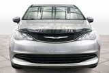 Used 2017 Chrysler Pacifica Touring image 3