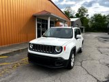 Used 2015 Jeep Renegade Latitude w/ Popular Equipment Group image 2