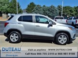 Used 2022 Chevrolet Trax LT w/ LT Convenience Package image 2
