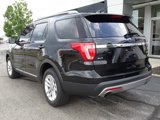 Used 2017 Ford Explorer XLT w/ Equipment Group 202A image 3