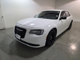 Used 2019 Chrysler 300 Touring w/ Sport Appearance Package image 3