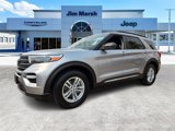 Used 2022 Ford Explorer XLT w/ Equipment Group 202A image 2