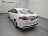 Used 2018 Ford Fusion SE image 5