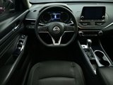 Used 2021 Nissan Altima 2.5 SV image 2