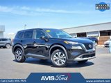 Used 2023 Nissan Rogue SV image 2