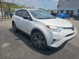 Used 2018 Toyota RAV4 LE image 3