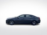 Used 2015 Acura TLX image 2