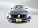 Used 2018 Volkswagen Tiguan SE image 2