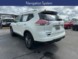 Used 2016 Nissan Rogue SL w/ SL Premium Package image 3