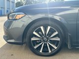 Used 2024 Honda Civic EX-L image 5