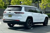 Used 2023 Jeep Grand Cherokee L Laredo image 4