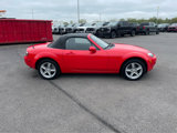 Used 2008 MAZDA MX-5 Miata Sport w/ Convenience Pkg image 4