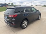 Used 2023 Chevrolet Equinox LT w/ Driver Convenience Package image 4