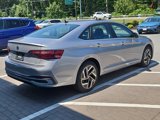 Certified 2022 Volkswagen Jetta SEL image 3