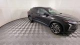 New 2025 Chevrolet Trax RS w/ Sunroof Package image 2
