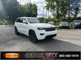 Used 2020 Jeep Grand Cherokee Altitude image 3