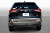 Used 2021 Toyota RAV4 LE image 4