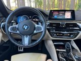 Used 2019 BMW M550i xDrive image 3