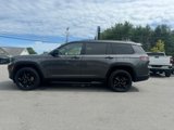 Used 2022 Jeep Grand Cherokee L Laredo image 3