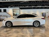 Used 2020 Lexus ES 350 Ultra Luxury image 2