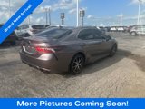 Used 2024 Toyota Camry SE image 5