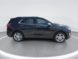 Used 2018 Chevrolet Equinox Premier image 2