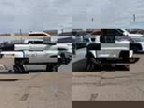 Used 2024 Nissan Frontier Pro-X w/ Pro Convenience Package image 2