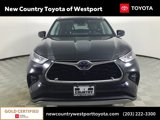 Used 2022 Toyota Highlander Platinum image 2