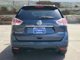 Used 2015 Nissan Rogue SV w/ SV Premium Package image 4