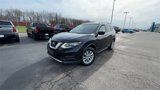 Used 2018 Nissan Rogue SV w/ Sun & Sound Touring Package image 5