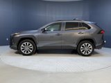 Used 2022 Toyota RAV4 XLE Premium image 2