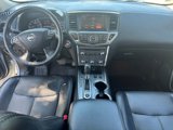 Used 2020 Nissan Pathfinder SL image 3