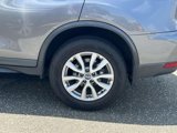 Certified 2017 Nissan Rogue SV image 5