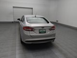 Used 2017 Ford Fusion SE image 6