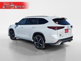 Used 2022 Toyota Highlander XSE image 3