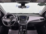 Used 2022 Chevrolet Equinox LT image 2