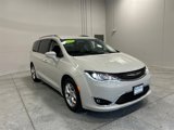 Used 2019 Chrysler Pacifica Touring-L w/ Tire & Wheel Group image 4