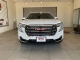 Used 2022 GMC Terrain SLT image 2