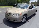Used 2009 Toyota Camry XLE image 2