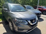 Used 2018 Nissan Rogue SV w/ Sun & Sound Touring Package image 2