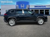 Used 2022 Toyota Corolla Cross LE image 3