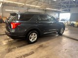 Used 2022 Ford Explorer XLT w/ Equipment Group 202A image 5